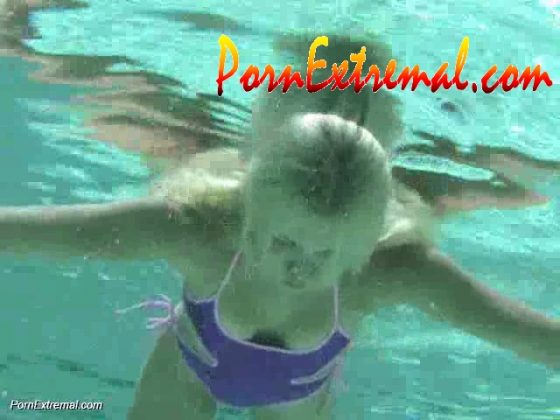 UnderWater Serie - Isabella vs the Water Isabella vs the Water.0017