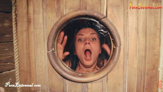 Crime House (aka Dark Rooms) - Drown Or Fry Drown Or Fry.mp4.0021