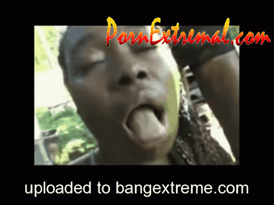 Pissing And Gagging Amateur Ebony