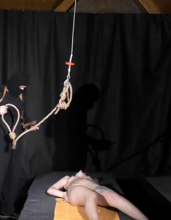 Cruel World (911 Entertainment) - The Rope Around Her Neck 18