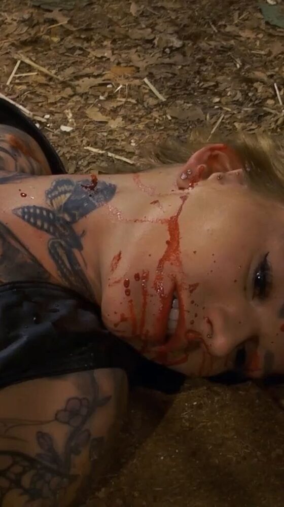 Amazon-Warriors - Hot Guns